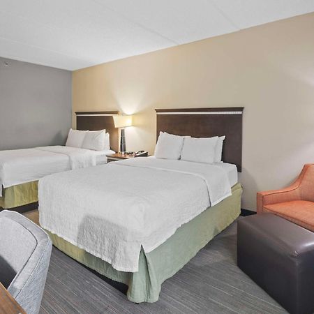 Hampton Inn Atlanta-Вудсток Экстерьер фото